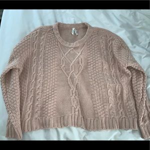 Cable knit crop sweater